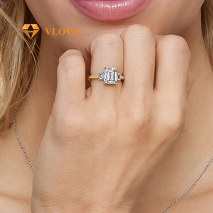 VLOVE gioielli di moda di lusso personalizzati 14K oro <span class=keywords><strong>tre</strong></span> pietre Rhiannon Petite Lab <span class=keywords><strong>anello</strong></span> di nozze diamante - Product Image 6