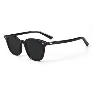Gafas de Sol Unisex H011 de Moda para Mujer, Alta Calidad, UV400, Montura Completa de Acetato, Marca Personalizada, <span class=keywords><strong>Lentes</strong></span> de PC Negras, Venta al por Mayor en Guangdong - Product Image 3