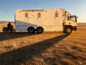 Camión Hospitalario Móvil de Alta Resistencia 8x4 con Módulos Personalizables y Estructura Higiénica Certificada ISO para Atención Médica en Desastres - Product Image 2