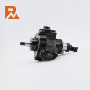 Pompe à injection de carburant 0445010400 5801527580 K5801527580 pour moteur - Product Image 1
