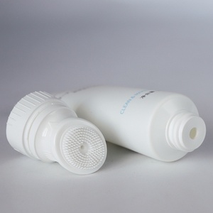 <b>Empty</b> Eco Friendly Plastic Tube Wholesale Squeeze Tube Packaging for Cosmetics 100ml with Massage Silicone Brush - Product Image 4