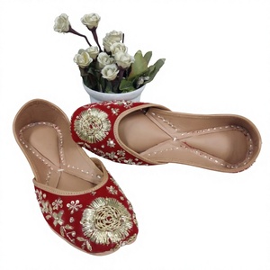 Eco-Friendly BS INTERNATIONAL Female Traditional Rajasthani Shoes Cow Leather Customizable Design Floral Pattern Flat Heel - Product Image 3