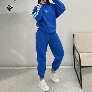 Tute da Jogging Personalizzate per Donne, Completi con Strisce Laterali, Outfit Autunno-Inverno, Set con Felpa a Righe e Pantaloni Larghi - Product Image 3