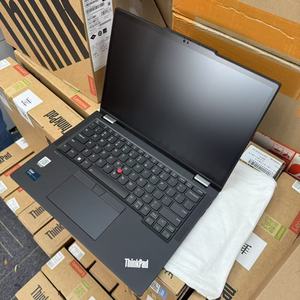 Para Lenovo ThinkPad X13 Yoga i5-10ma generación 8G 256G SSD 13.3" X360 Táctil 2 en 1 Portátil - Product Image 4