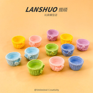 ตะกร้าสานเรซิ่นพลาสติกหลากสีพร้อมโบว์ วัสดุงานฝีมือ DIY สำหรับทำพวงกุญแจ - Product Image 2