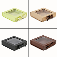 Scatola Regalo Quadrata in Cartone Rigido Nero con Finestra in PVC e Chiusura Magnetica Personalizzata con Coperchio Trasparente