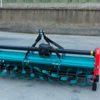 Approvisionnement d'usine Robuste Opération facile Durabilité Rotavator Rotary Tiller pour la culture du sol