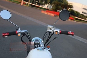 Rétroviseur de moto rond adapté aux modèles Honda CT50, CT70, ST50 et ST70 - Product Image 4