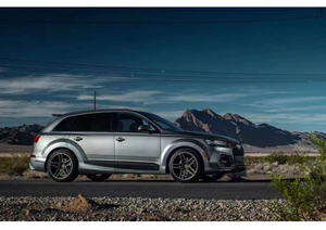 Pare-chocs avant, pare-chocs arrière, panneaux de porte latéraux et kit carrosserie de style <span class=keywords><strong>ABT</strong></span> adaptés à l'<span class=keywords><strong>Audi</strong></span> Q7 2019-2023 - Product Image 5