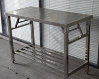 Table de travail pliante double couche en acier inoxydable durable 201 304 pour cuisine, cantine et restauration – Vente directe usine
