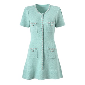 OUDINA Nouvelle Arrivée <span class=keywords><strong>Robe</strong></span> Décontractée Tricotée à Volants Vert Menthe avec Perles et Paillettes, Boutonnage Simple, Élégante pour Femme - Product Image 2