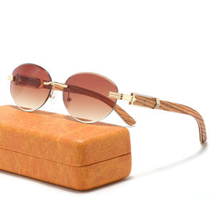 แว่นกันแดดไร้กรอบทรงครอสบอร์เดอร์สำหรับผู้หญิง เลนส์โพลาไรซ์ PC กรอบโลหะ ขาแว่นไม้ น้ำหนักเบา แฟชั่น ป้องกันรังสียูวี 400 - Product Image 5