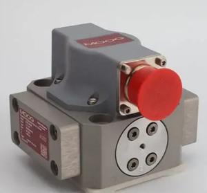 G761-3033B Electro-Hydraulic Valve, Two-Stage Flow Control, Flow 4-63 L/min, 315 <b>Bar</b>, 6-9ms <b>Step</b> Response - Product Image 6