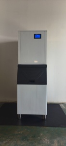 Venta caliente 200Kg Máquina <span class=keywords><strong>de</strong></span> cubitos <span class=keywords><strong>de</strong></span> hielo eléctrica industrial <span class=keywords><strong>para</strong></span> el hogar Coche Hotel Uso al aire libre RV con <span class=keywords><strong>precio</strong></span> bajo - Product Image 5