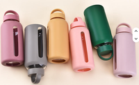 Gobelet à eau en verre borosilicate de haute qualité avec manchon en silicone, résistant à l'usure, antidérapant, design portable pour les sports de plein air, sans BPA