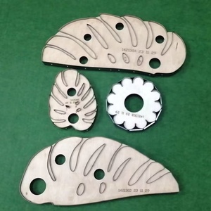 Troquel de corte personalizado de acero, acrílico y madera para cuero, tela, suelas y partes superiores. - Product Image 3