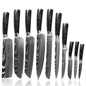 Set di Coltelli da Cucina 1-10 Pezzi con Manico in Resina Verde e Motivo Damascato al Laser per Affettare Carne e Cucinare - Product Image 5