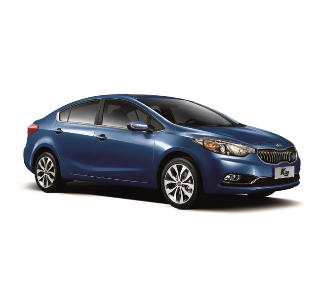Best Selling Kia K3 2024 Luxury Sedan Left Steering 100% Electric Car China Factory Price EV Car Cheap Auto