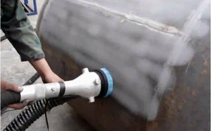 เครื่องพ่นทรายแห้งกึ่งอัตโนมัติแบบพกพาราคาถูกสำหรับกำจัดสนิมผลผลิตสูงและอายุการใช้งานยาวนาน80กก. - Product Image 3