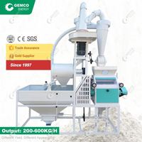 Moulin à farine à rouleaux monophasé sans poussière de 0,2 à 0,6 tonne à vendre, pour le broyage du tapioca, des céréales, du maïs