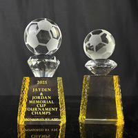 Trophée de football en cristal K9 personnalisé pour les récompenses MVP du championnat, base en résine, trophées de tournois sportifs MH-MJ0345