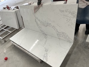 Plan de travail en quartz blanc Calacatta moderne pour salle de bain et hôtel, épaisseur de 12 mm à 30 mm, garantie à vie - Product Image 2
