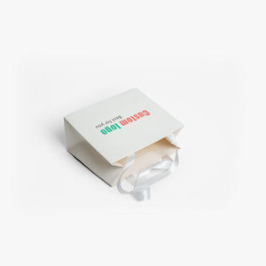 Wholesale Custom Printed Luxury Shopping Gift Paper <strong>Bag</strong> With Handle Paper <strong>Bag</strong> With Logo Print - Product Image 4