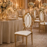 Chaises de mariage en acier inoxydable doré ajourées, de luxe, pour hôtels, banquets et événements, idéales pour les réceptions de mariage et les dîners.