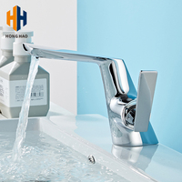 Robinet de lavabo style cascade, robinet de salle de bain pas cher, robinet mélangeur à poignée unique, robinet de lavabo suspendu pour baignoire