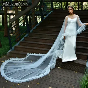 MZB19 Cape de mariage élégante en tulle cathédrale veste de soirée blanc cassé robes longues voilées accessoires de châle de mariage à volants