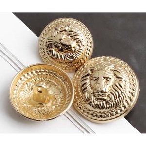 กระดุมโลหะชุบทองคุณภาพสูงแบบกำหนดเอง ทรงกลม ติดเย็บสำหรับเสื้อผ้า สลักโลโก้ เหมาะสำหรับชุดสูท - Product Image 5