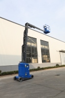 Chariot élévateur à mât vertical électrique Berui AMWP13 7100 en acier, type machinerie, complet avec flèche pour projets d'exploitation en usine
