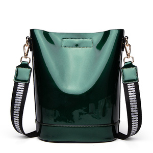 <span class=keywords><strong>Sac</strong></span> à bandoulière personnalisé pour filles, motif de pierres brillantes, dernier design, <span class=keywords><strong>sac</strong></span> à bandoulière quotidien, <span class=keywords><strong>sac</strong></span> à bandoulière carré en <span class=keywords><strong>cuir</strong></span> pour femmes - Product Image 3
