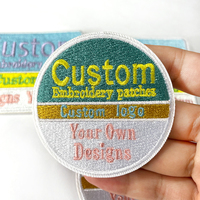 Écusson rectangulaire personnalisé brodé avec logo et nom, à thermocoller, à coudre ou à fixation auto-agrippante, pour uniforme d'entreprise, casquette, sac, décoration de vêtements DIY