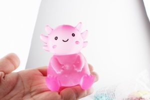 Jouets <span class=keywords><strong>anti</strong></span>-<span class=keywords><strong>stress</strong></span> mignons XTQ en forme de triton, peau transparente, dessin animé, best-seller, doux, compressibles, en TPR, 7x4,5 cm, unisexe pour enfants - Product Image 2