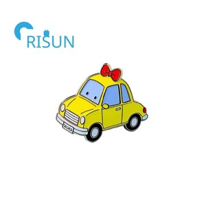 Pin de solapa personalizado para conductor de minivan, furgoneta, camión, taxi, coche, autobús, vehículo, sedán; broche de esmalte personalizado para coche/sedán. - Product Image 4