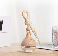Diffuseur de voiture suspendu 6 ml avec bouchon en bois, flacon en verre, désodorisant d'air aux huiles essentielles, parfum automobile pour rétroviseur, logo personnalisé OEM