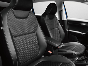 <span class=keywords><strong>SKODA</strong></span> <span class=keywords><strong>KAMIQ</strong></span> 2024 d'occasion, essence, transmission automatique, sièges en cuir foncé, jantes R17, traction avant, conduite à gauche, galerie de toit en alliage d'aluminium, hayon arrière - Product Image 5