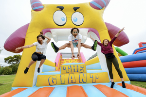 Nova <span class=keywords><strong>aoqi</strong></span> thiết kế tùy chỉnh thương mại Macaron candyland Inflatable Bouncer SLIDES vui vẻ thành phố công viên cho trẻ em Quảng Đông - Product Image 6