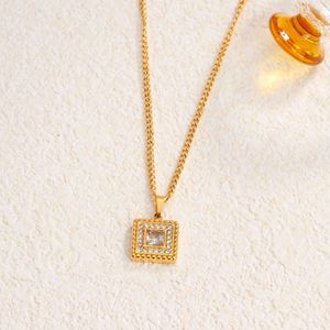 Kadın paslanmaz çelik 18K altın kaplama zirkon kakma geometrik takı seti-bilezik kolye yüzük küpe kombinasyonu hediyeler - Product Image 5