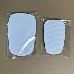 สนับแข้งอีวีเอแบบสวมใส่สบายสำหรับนักกีฬา ป้องกันการกระแทก ขึ้นรูปด้วยความร้อน ปรับรูปทรงได้ เหมาะสำหรับการฝึกซ้อมฟุตบอล - Product Image 1