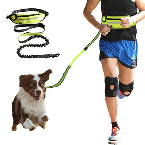 Laisse de <span class=keywords><strong>chien</strong></span> mains libres <span class=keywords><strong>avec</strong></span> <span class=keywords><strong>ceinture</strong></span> de taille et pochette porte-sac à déjections <span class=keywords><strong>pour</strong></span> la promenade et le jogging - Product Image 2