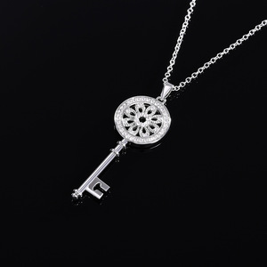 Collana con Ciondolo a Chiave in Lega di Zinco Argentata, Zirconia Cubica, Placcata in Rodio, Catena a Maglia Quadrata, Unisex, Classica, per Uso Quotidiano, Regalo - Product Image 1