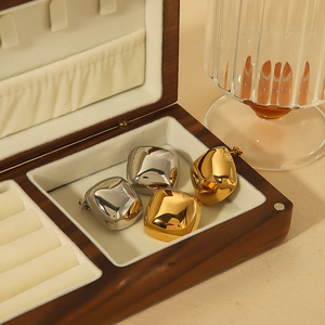 ต่างหูสตั๊ดเหล็กไทเทเนียมทรงเรขาคณิต 18K ทองสแตนเลส TE6659 สำหรับใส่แฟชั่น - Product Image 1