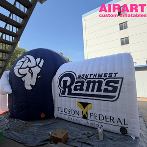 Tunnel Gonfiabile Gigante Personalizzato a Forma di Casco da Football per Eventi Sportivi e Decorazioni per l'Apertura di Partite - Product Image 3
