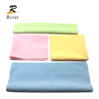 Produit populaire Couleur personnalisée Bon marché Logo personnalisé Nettoyant microfibre pour lunettes Lingettes pour écran Chiffon de nettoyage pour lentilles