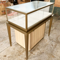 Vitrine de bijoux moderne en chêne Vitrine de montre de magasin personnalisé Vitrine en verre multifonctionnelle pour boutiques
