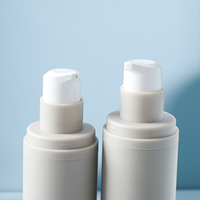 Bouteille en plastique de sérum de soin de la peau personnalisée de 30ml 50ml lotion de luxe vide PP rechargeable pompe sans air emballage cosmétique pour émulsion