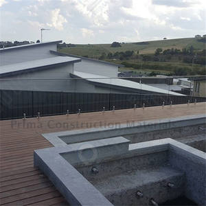 Rampe Optima ModernFlow avec panneaux en verre feuilleté <span class=keywords><strong>de</strong></span> 12mm <span class=keywords><strong>pour</strong></span> l'installation d'escaliers contemporains Rampe en verre à canal en U - Product Image 6