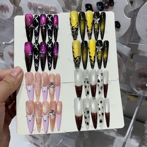 <span class=keywords><strong>Uñas</strong></span> Postizas Personalizadas OEM, Diseño <span class=keywords><strong>de</strong></span> Oso con Lazo 3D en Tonos Pastel, Estilo Mixto, <span class=keywords><strong>Uñas</strong></span> Acrílicas Reutilizables al por Mayor - Product Image 5